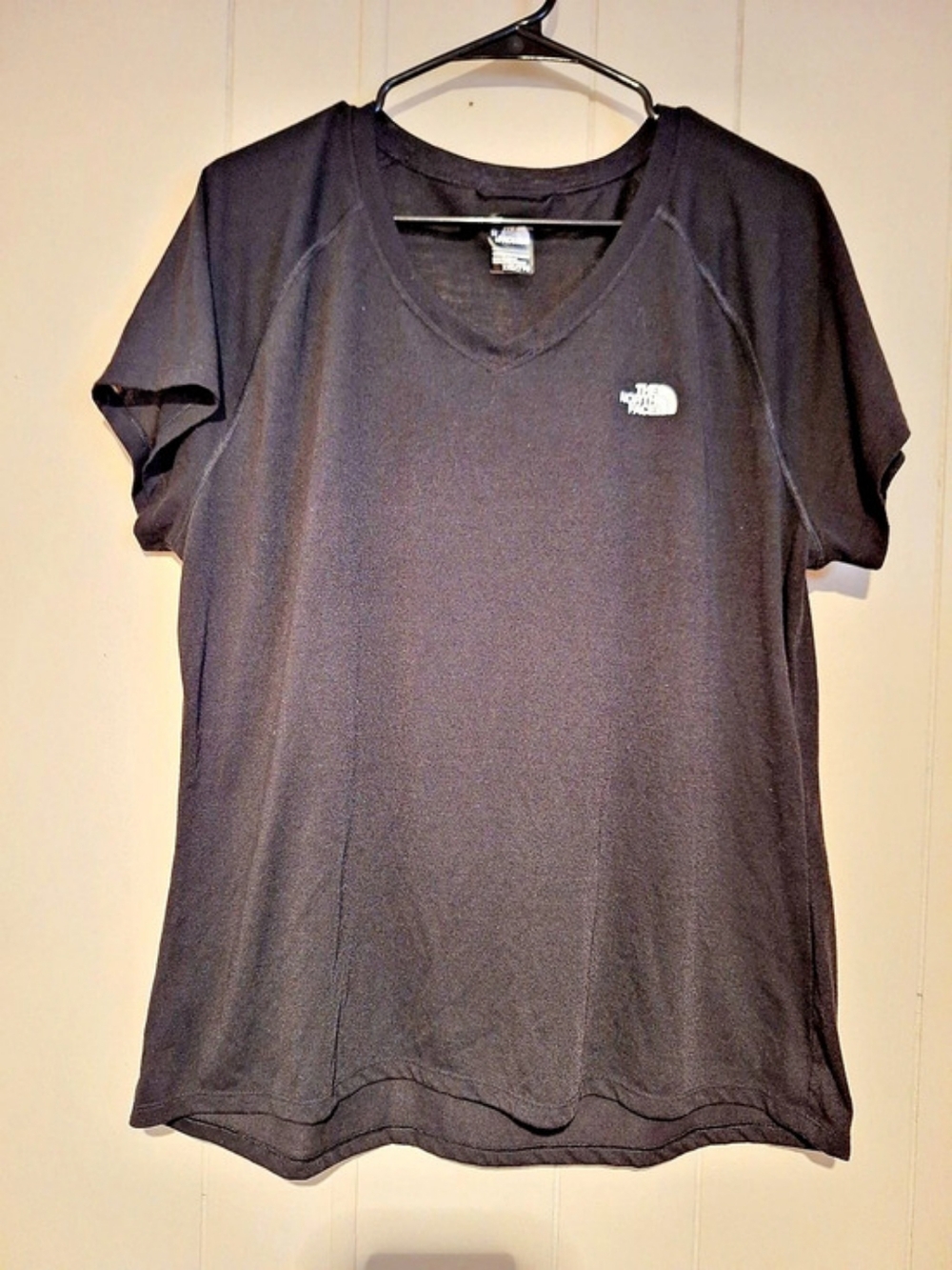The North Face VaporWick V-Neck Athletic Tee Black XXL